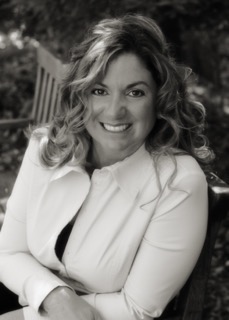 Anna Lemos, East Bay Realtor